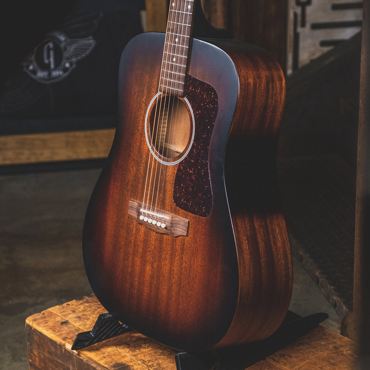 Guild 2021 D20 Acoustic Guitar, Natural With OHSC - Used