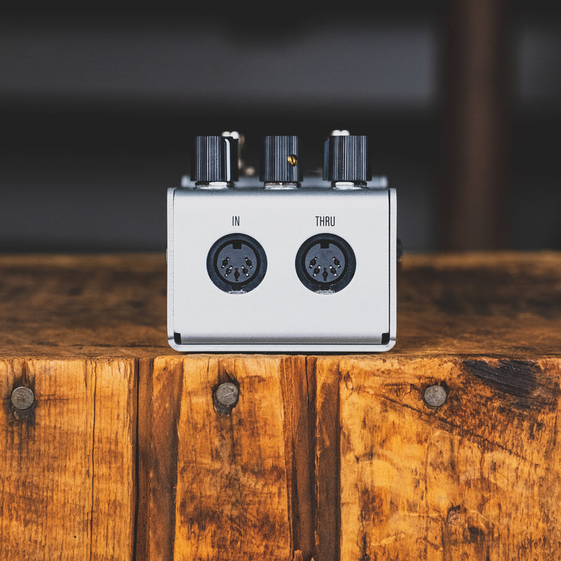 Walrus Audio Mako Series D1 Delay Effect Pedal With Box - Used