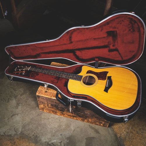 Taylor 1999 310-CE Acoustic Guitar, Natural With OHSC - Used