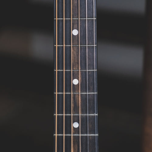 Taylor 1999 310-CE Acoustic Guitar, Natural With OHSC - Used