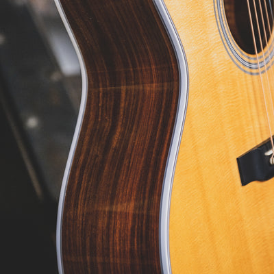Martin 2009 J-35E Acoustic Guitar, Natural With OHSC - Used