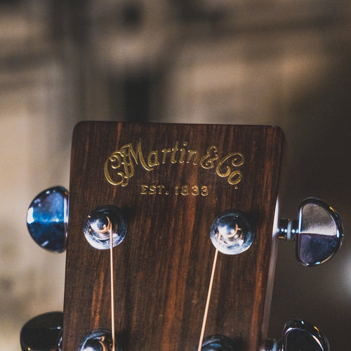 Martin 2009 J-35E Acoustic Guitar, Natural With OHSC - Used