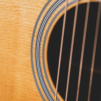 Martin 2009 J-35E Acoustic Guitar, Natural With OHSC - Used