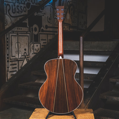 Martin 2009 J-35E Acoustic Guitar, Natural With OHSC - Used