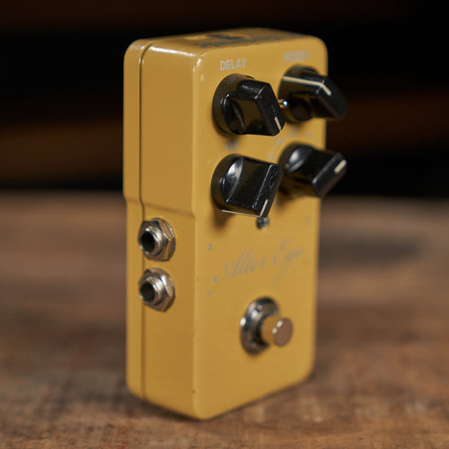 TC Electronic Alter Ego Delay Effect Pedal - Used