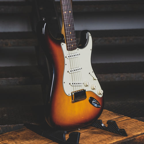 Fender 2019 FSR Wildwood 59' Thin Skin Stratocaster Electric Guitar, 3 Tone Sunburst With OHSC - Used