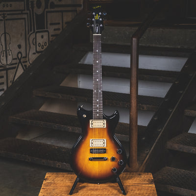 Westbury 1980's Deluxe Electric Guitar, Tobacco Burst With OHSC - Used