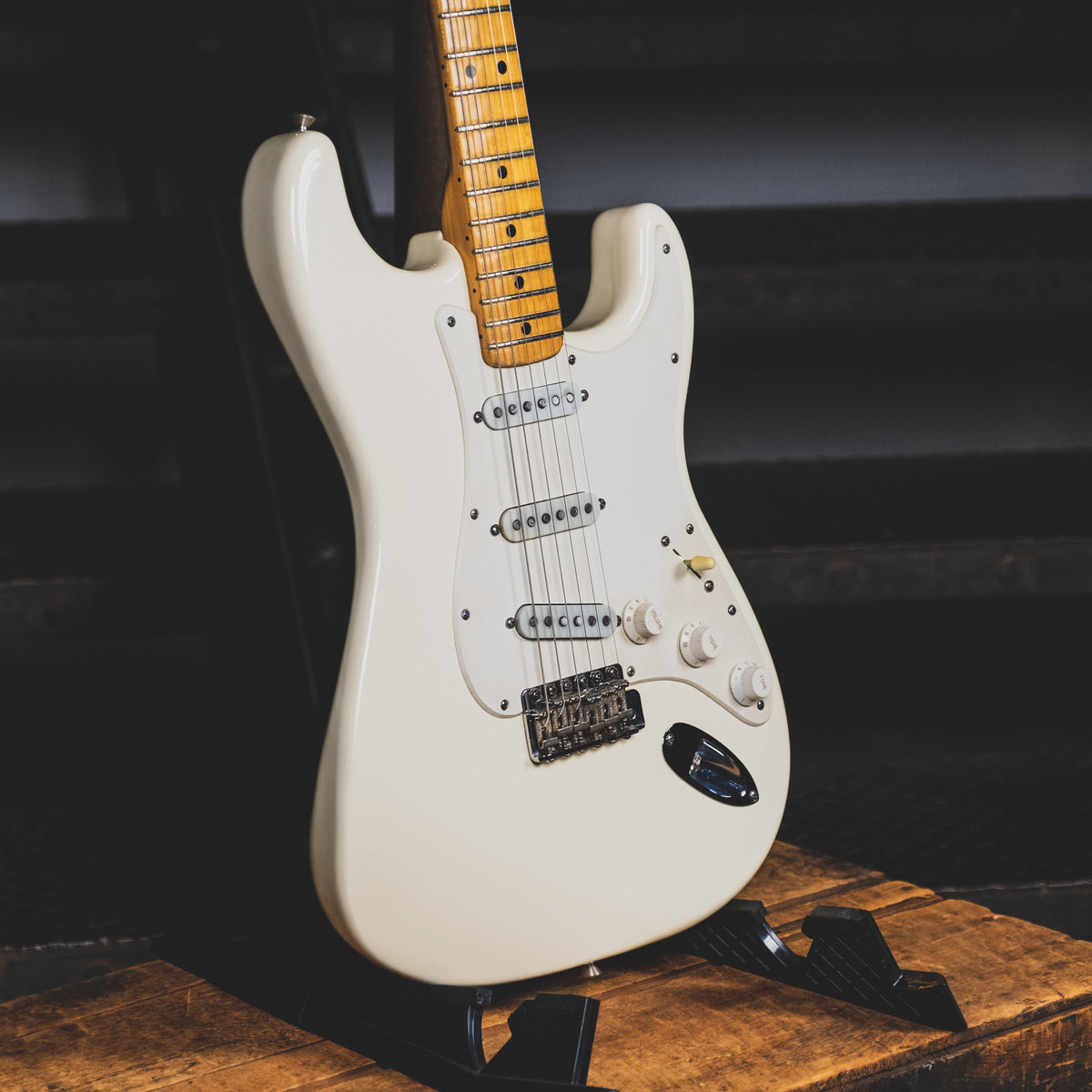 Fender 1973 Stratocaster Electric Guitar, Olympic White Refin With OHSC - Used