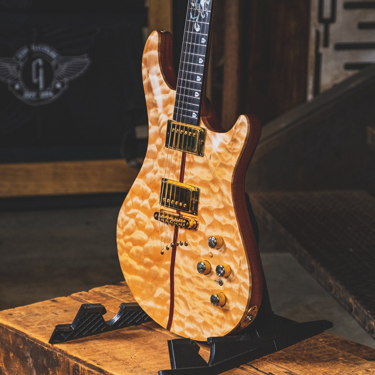 Warrior 1999 DM Crusader Electric Guitar, Natural With OHSC - Used