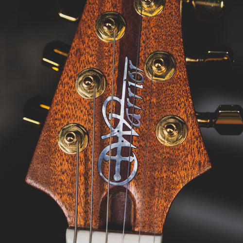 Warrior 1999 DM Crusader Electric Guitar, Natural With OHSC - Used