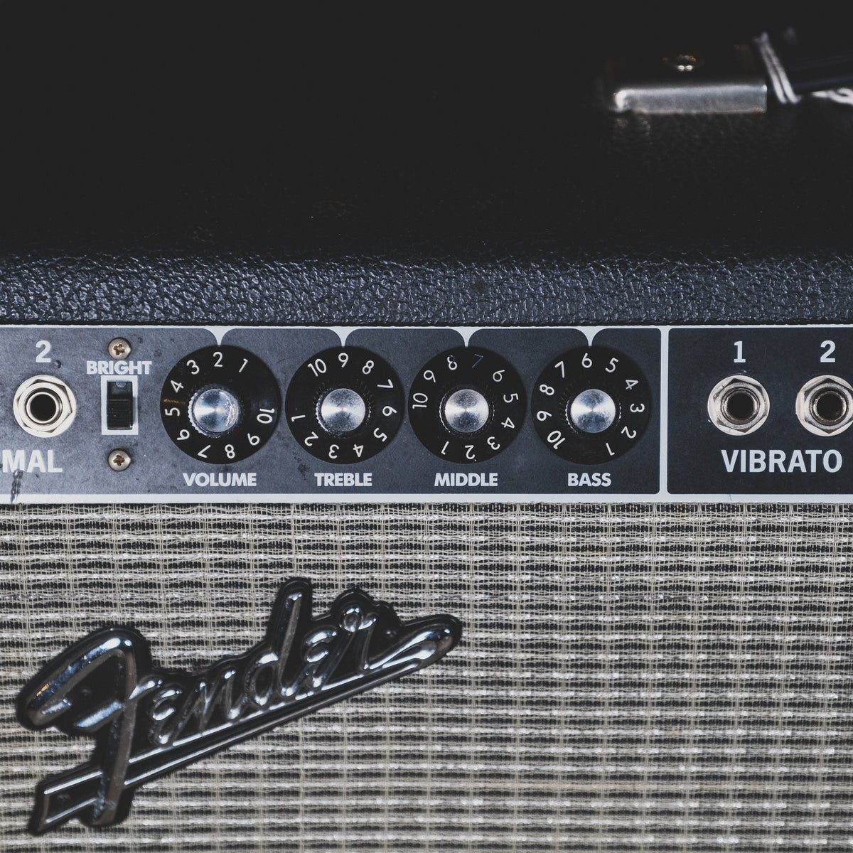 Fender 1999 '65 Twin Reverb Reissue Amplifier With Handwired Mod - Used
