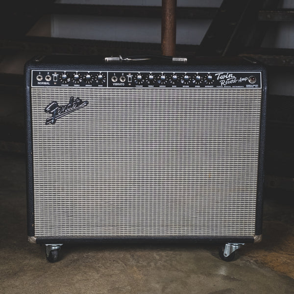 Fender 1999 '65 Twin Reverb Reissue Amplifier With Handwired Mod - Use Fender 1999 '65 Twin Reverb Reissue Amplifier With Handwired Mod - Use
