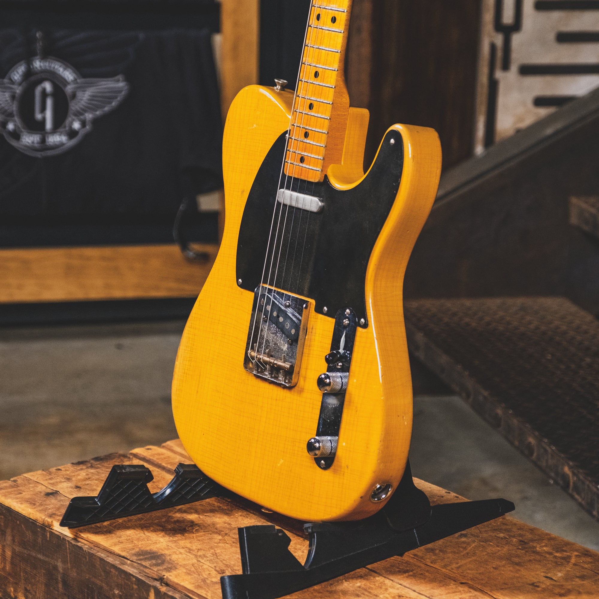 1982 Fender AVRI '52 Telecaster, Butterscotch Blonde, Fullerton w