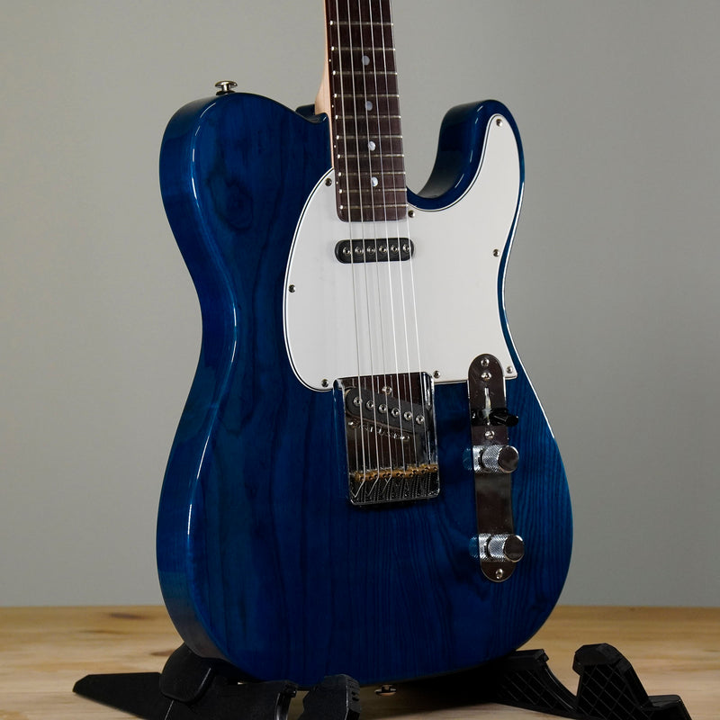 2006 G&L ASAT Classic Electric Guitar, Clear Blue With OHSC - Used