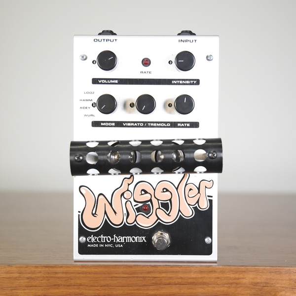 Electro Harmonix Wiggler Tube Vibrato Effect Pedal