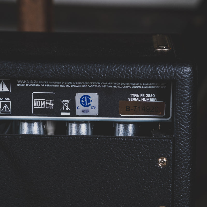 2017 Fender 68' Vibrolux Reverb Amplifier With Slip Cover And Foot Switch - Used