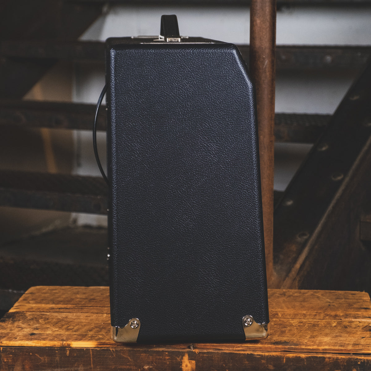 2017 Fender 68' Vibrolux Reverb Amplifier With Slip Cover And Foot Switch - Used