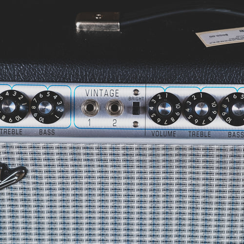 2017 Fender 68' Vibrolux Reverb Amplifier With Slip Cover And Foot Switch - Used