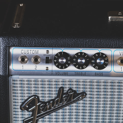 2017 Fender 68' Vibrolux Reverb Amplifier With Slip Cover And Foot Switch - Used