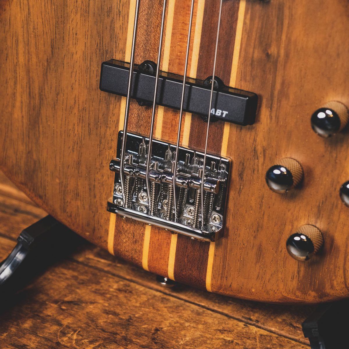 2006 Washburn Taurus T24 Bass Guitar, Natural with Gig Bag - Used