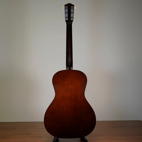 2015 Gibson L-00 Vintage, Vintage Sunburst with OHSC - Used