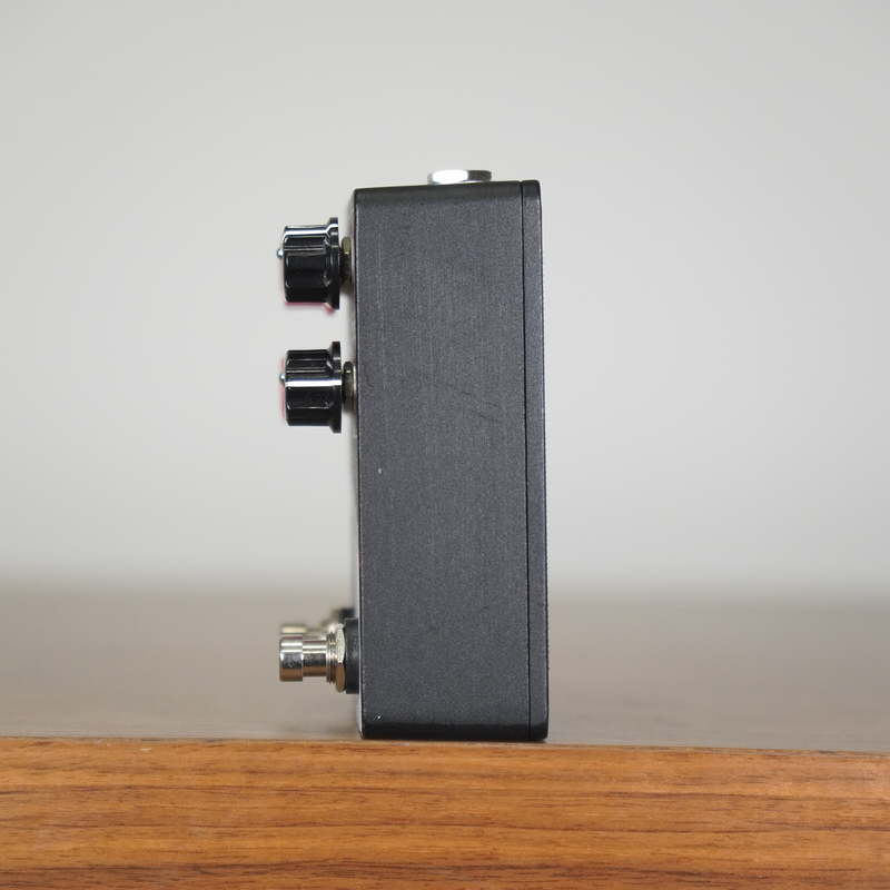 Champion Leccy The Skitter Tremolo And Modulated Reverb Effect Pedal - Used