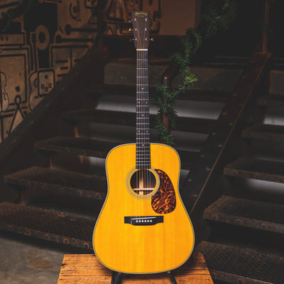 2013 Martin HD28V Spruce/Rosewood Acoustic Guitar w/OHSC - Used
