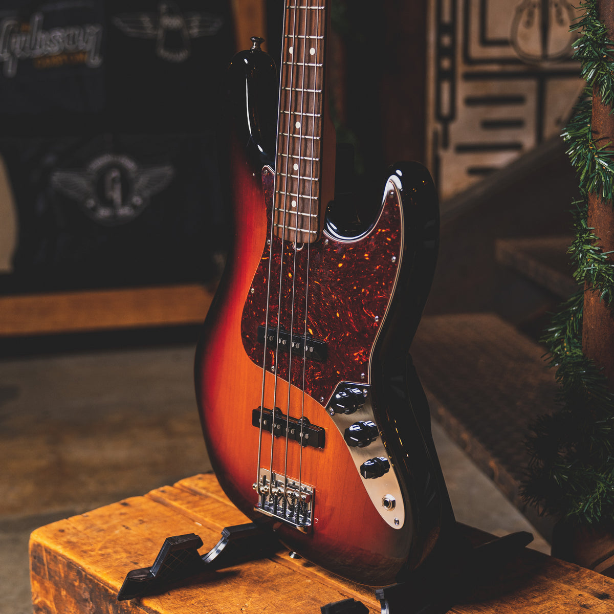 2015 Fender American Standard Jazz Bass, Sunburst w/OHSC - Used
