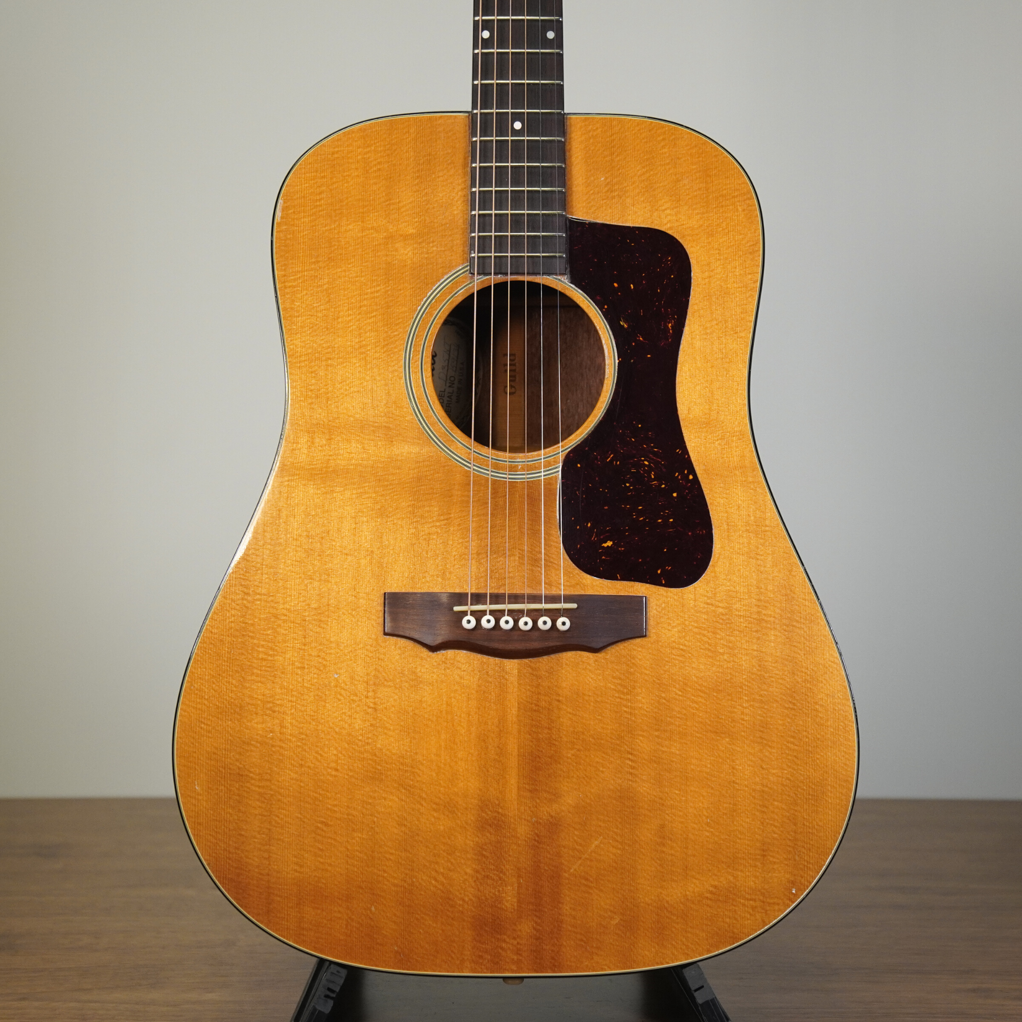 GUILD   D-35 NAT(1977年製) 1977 Guild D-35, Spruce Top with Mahogany Back and Sides