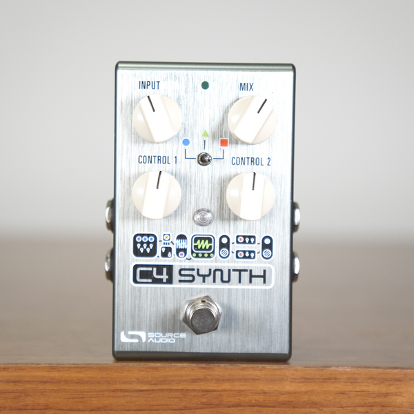 c4 pedal Source Audio C4 Synth Effect Pedal