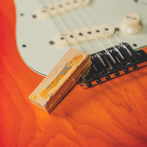 2013 Fender American Deluxe Stratocaster Electric Guitar, Sienna Burst with OHSC - Used