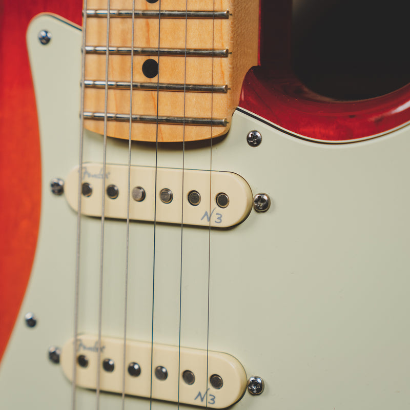 2013 Fender American Deluxe Stratocaster Electric Guitar, Sienna Burst with OHSC - Used