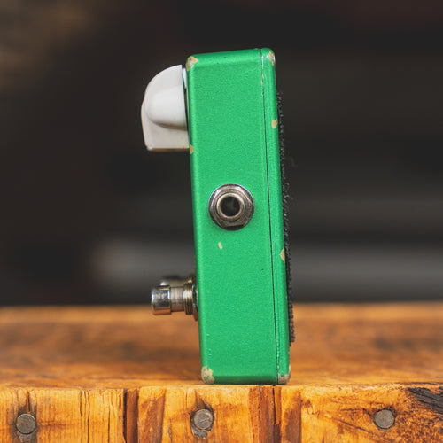 diaz pedals 1997 Diaz Tremodillo Green Tremolo Effect Pedal