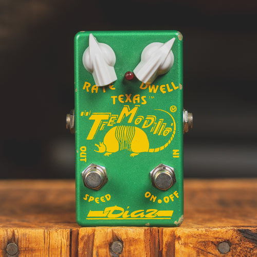 1997 Diaz Tremodillo Green Tremolo Effect Pedal