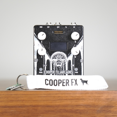 Cooper FX Arcades Multi Effects Console Effect Pedal With 3 Cards  - Used
