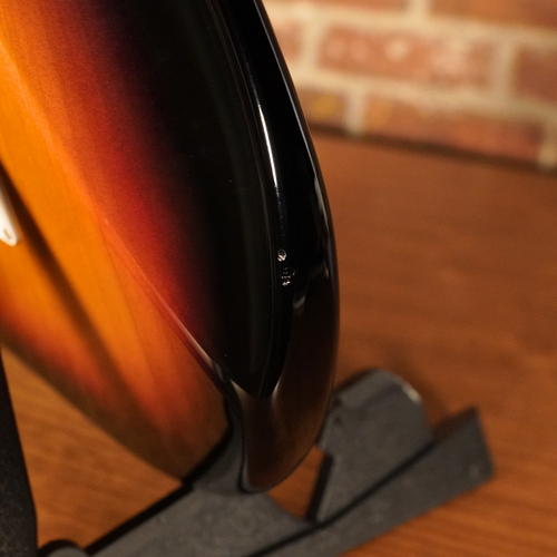 2005 Fender AVRI '62 Stratocaster 3-Tone Sunburst with Bag - Used