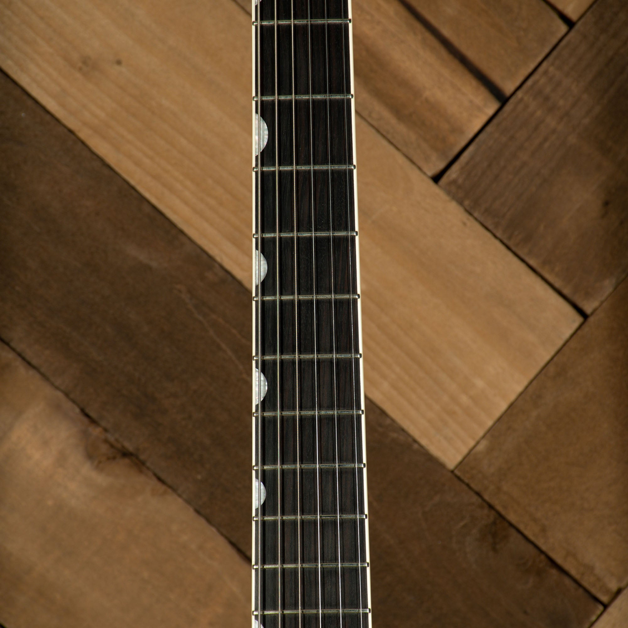 2004 Gretsch G6122 1962 Country Classic Electric Guitar, Walnut
