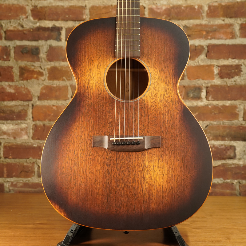 Martin 2018 000 15M Streetmaster Acoustic Guitar With Bag Used