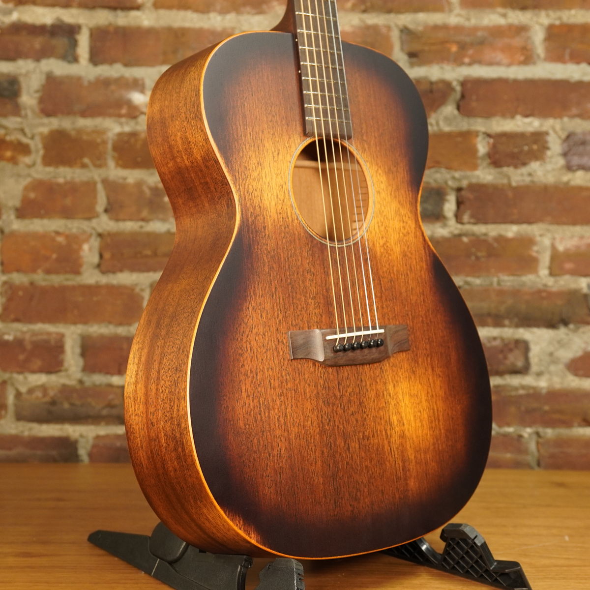 Martin 2018 000-15M Streetmaster Acoustic Guitar With Bag - Used