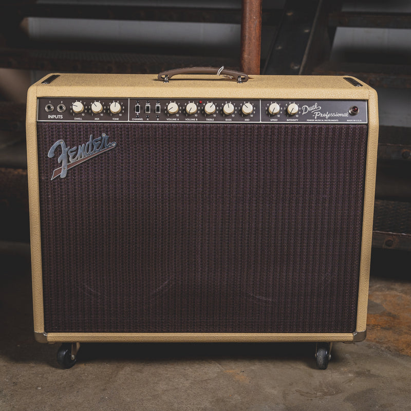 1996 Fender Dual Professional 2x12" Combo Guitar Amplifier - Used