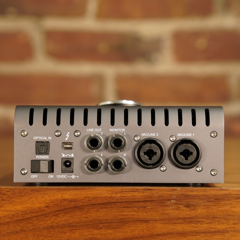 Universal Audio Apollo Twin MKII Solo With Cables - Used Universal Audio Apollo Twin MKII Solo With Cables - Used