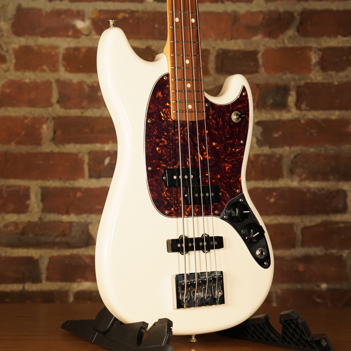 2018 Fender Mustang PJ Bass Olympic White with Case - Used
