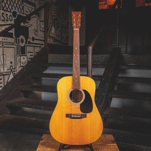 2002 Martin D-18 Natural, Spruce/Mahogany Dreadnought w/ OHSC - Used