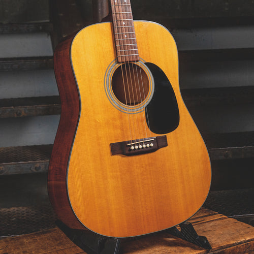 2002 Martin D-18 Natural, Spruce/Mahogany Dreadnought w/ OHSC - Used