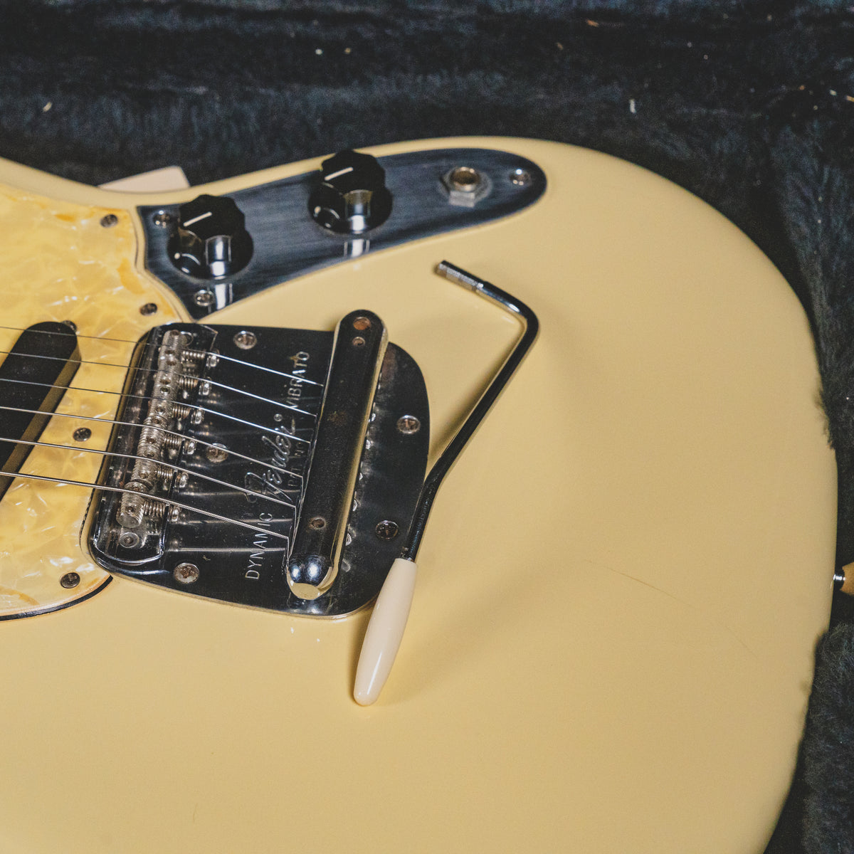 1969 Fender Mustang Olympic White Electric Guitar w/ OHSC - Vintage