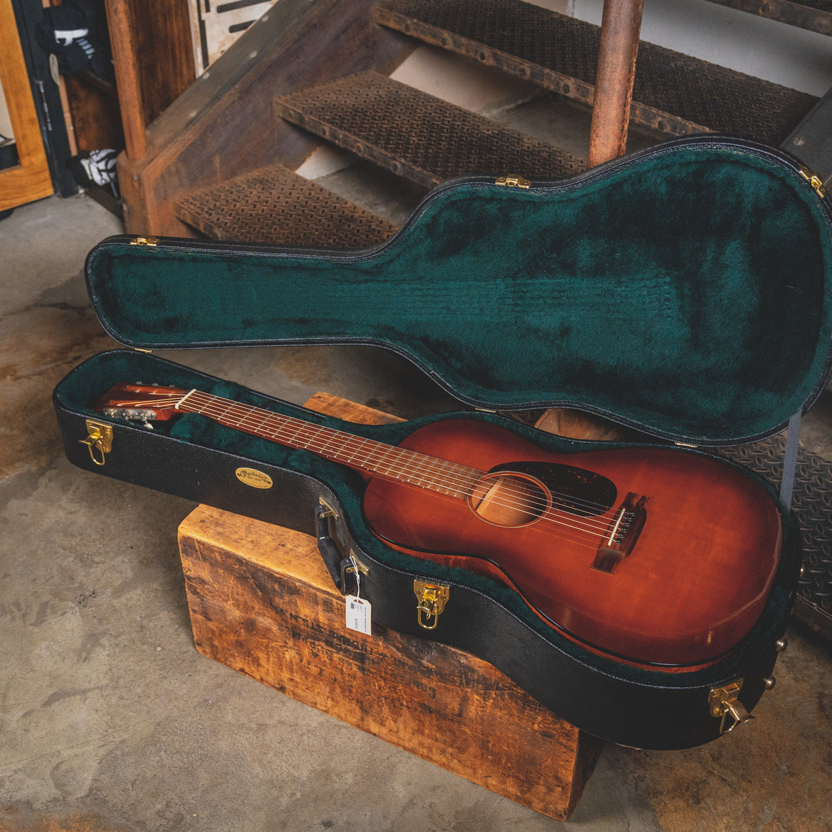 2014 Martin 000-17SM Acoustic Guitar Ambertone w/ OHSC - Used