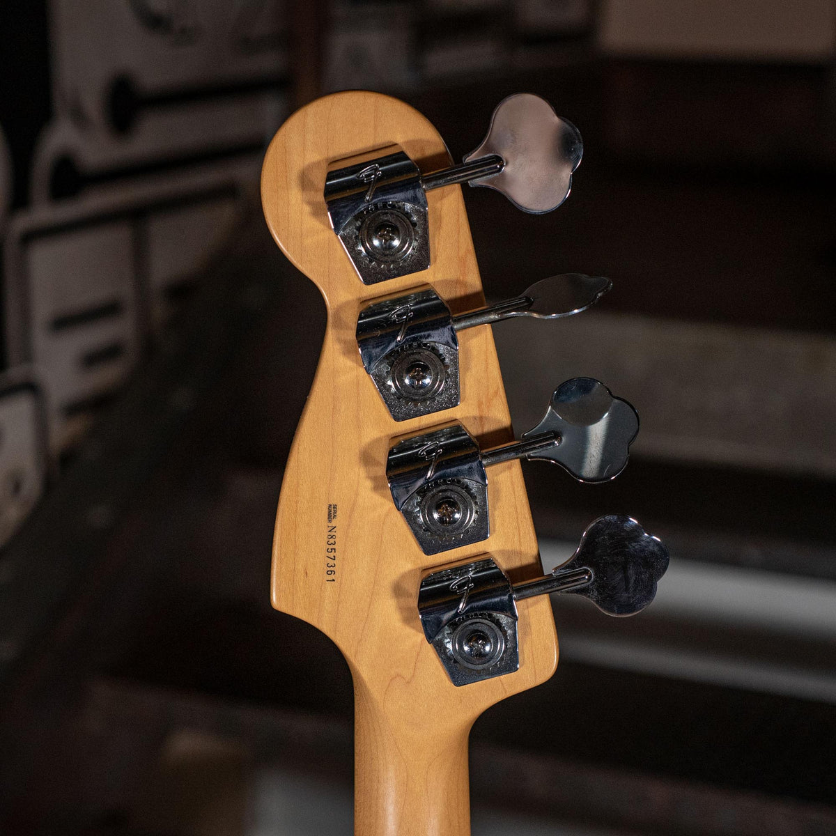 Fender 1998 American Standard Precision Bass 3 Tone Sunburst With OHSC
