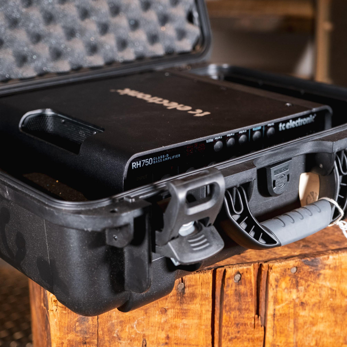TC Electronic RH 750 Head With Pelican Style Case - Used