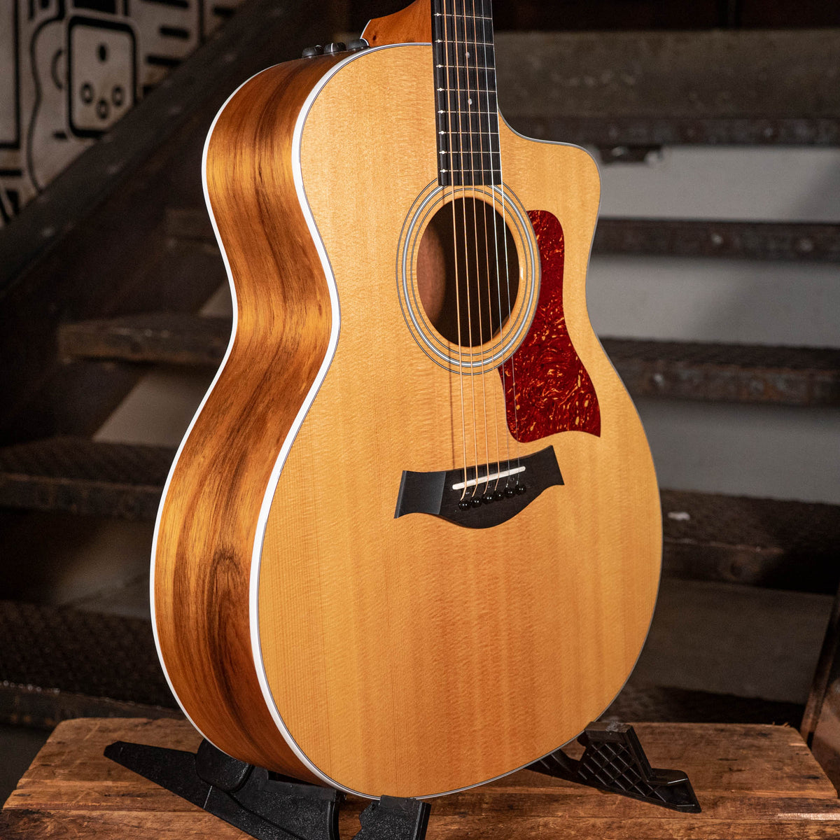 Taylor 214CE Koa/Sitka With OHSC - Used