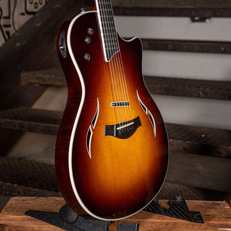 Taylor 2005 T5S Tobacco Sunburst With OHSC - Used